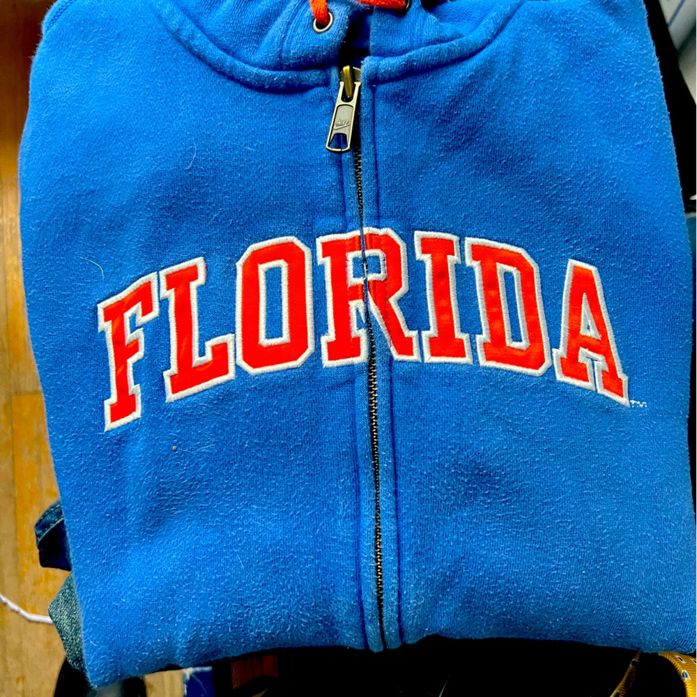 FLORIDA GATOR WOMANS ZIPPERED HOODIE